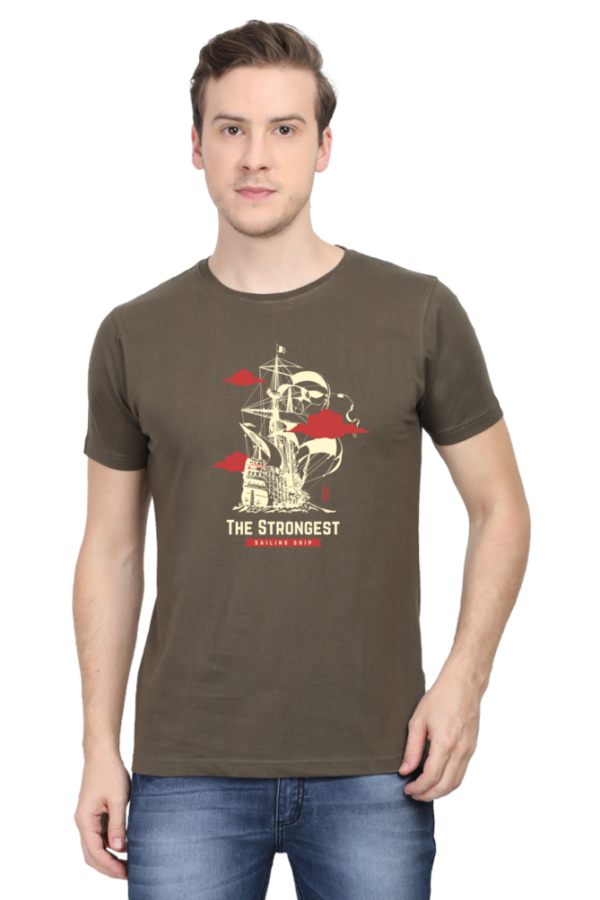 The Strongest Sailing Ship Male Round Neck Half Sleeve Classic T-Shirt